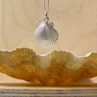 Handcrafted Scottish jewellery - Scallop Shell pendant